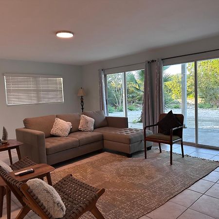 Ferienwohnung Water Front House Turtle Cove Exterior foto